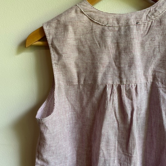 Harve Benard Linen Red & White Striped Tank Top - Picture 10 of 10